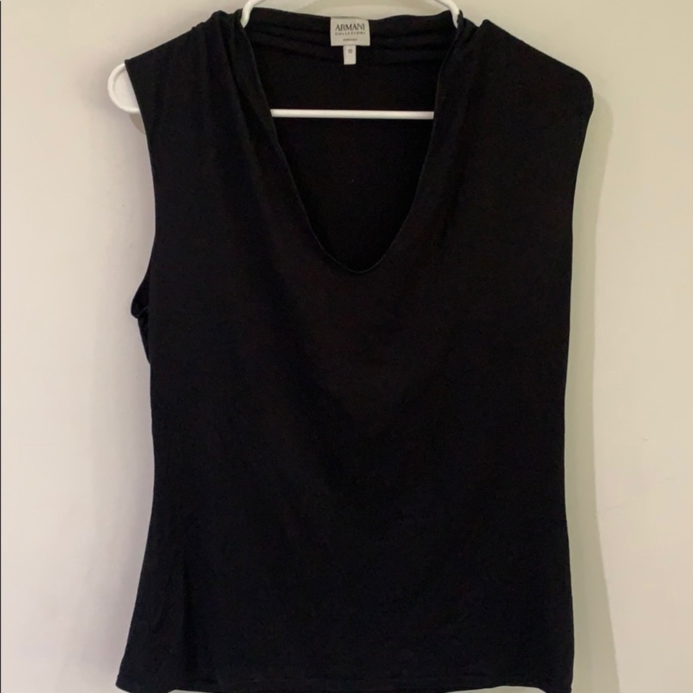 Armani Collezioni sz 10 tank 😎
